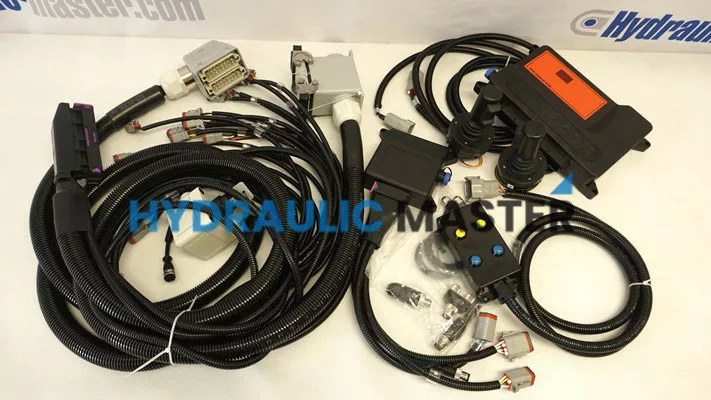 Mini joystick Otto set with STU i + 6 Proportional Double Way + 2x On/Off Forres - معدات الغابات: صورة 1 Mini joystick Otto set with STU i + 6 Proportional Double Way + 2x On/Off Forres - معدات الغابات: صورة 1