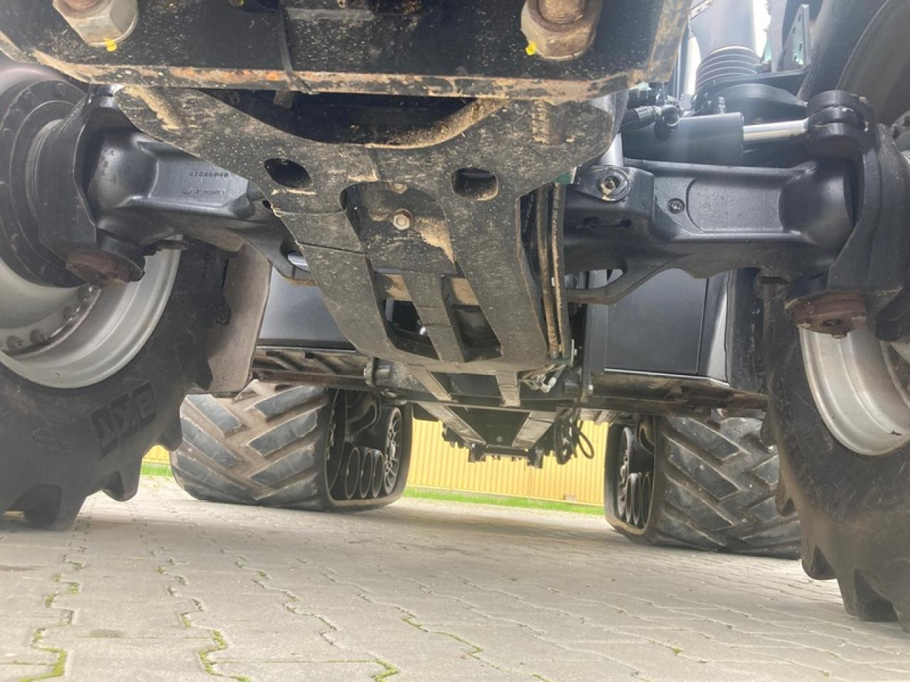 جرار Case-IH MAGNUM 340 CVX ROWTRAC: صورة 6 جرار Case-IH MAGNUM 340 CVX ROWTRAC: صورة 6