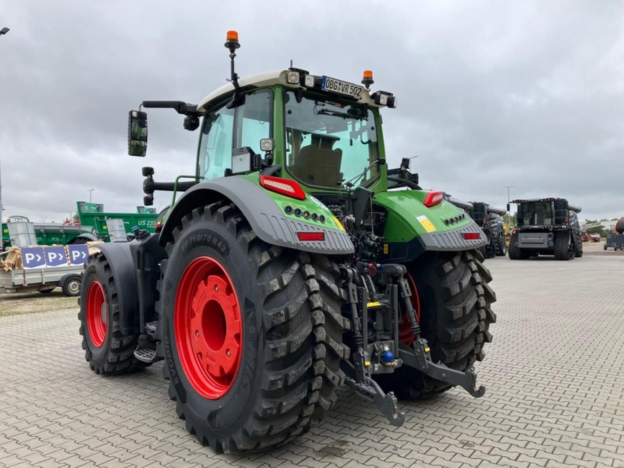 Fendt VARIO 728 GEN 7 PROFI+ RTK - جرار: صورة 3 Fendt VARIO 728 GEN 7 PROFI+ RTK - جرار: صورة 3