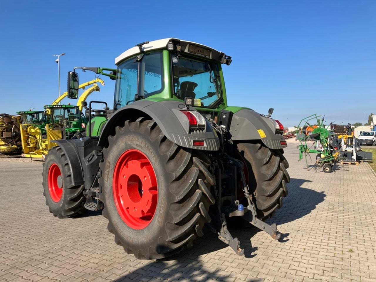 Fendt VARIO 828 S4 // RTK // VARIO GRIP - جرار: صورة 3 Fendt VARIO 828 S4 // RTK // VARIO GRIP - جرار: صورة 3