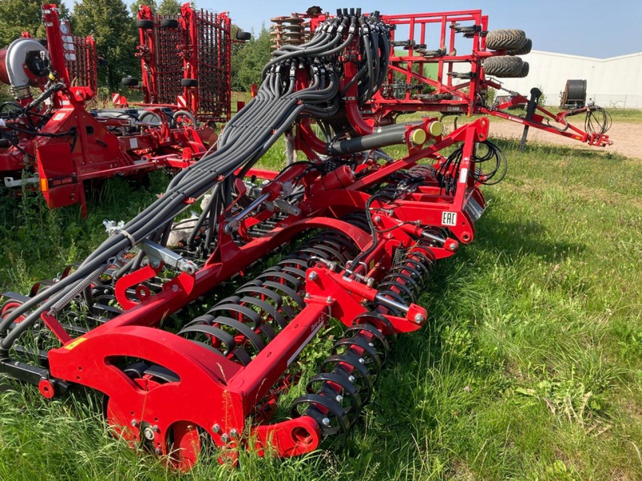 Horsch TARO 6 SL ROLLFLEX-PACKER - آلة البذر: صورة 2 Horsch TARO 6 SL ROLLFLEX-PACKER - آلة البذر: صورة 2