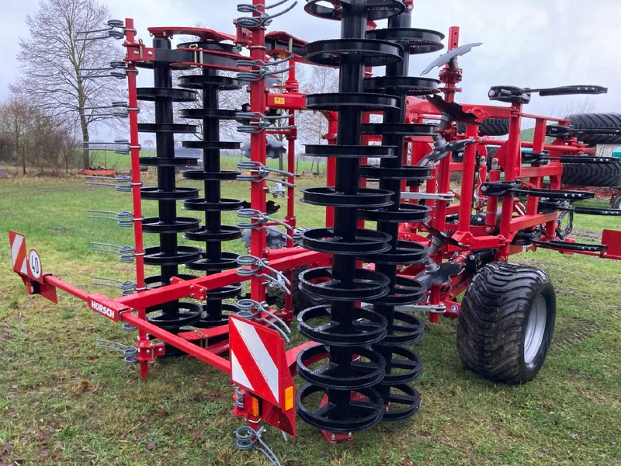 Horsch TERRANO 5.3GX - آلة حراثة: صورة 2 Horsch TERRANO 5.3GX - آلة حراثة: صورة 2