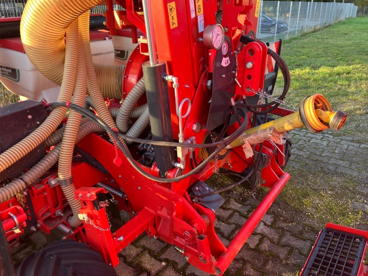 Kverneland OPTIMA 12 SX + FRONTTANK//GEOSEED - آلة البذر الدقيق: صورة 5 Kverneland OPTIMA 12 SX + FRONTTANK//GEOSEED - آلة البذر الدقيق: صورة 5