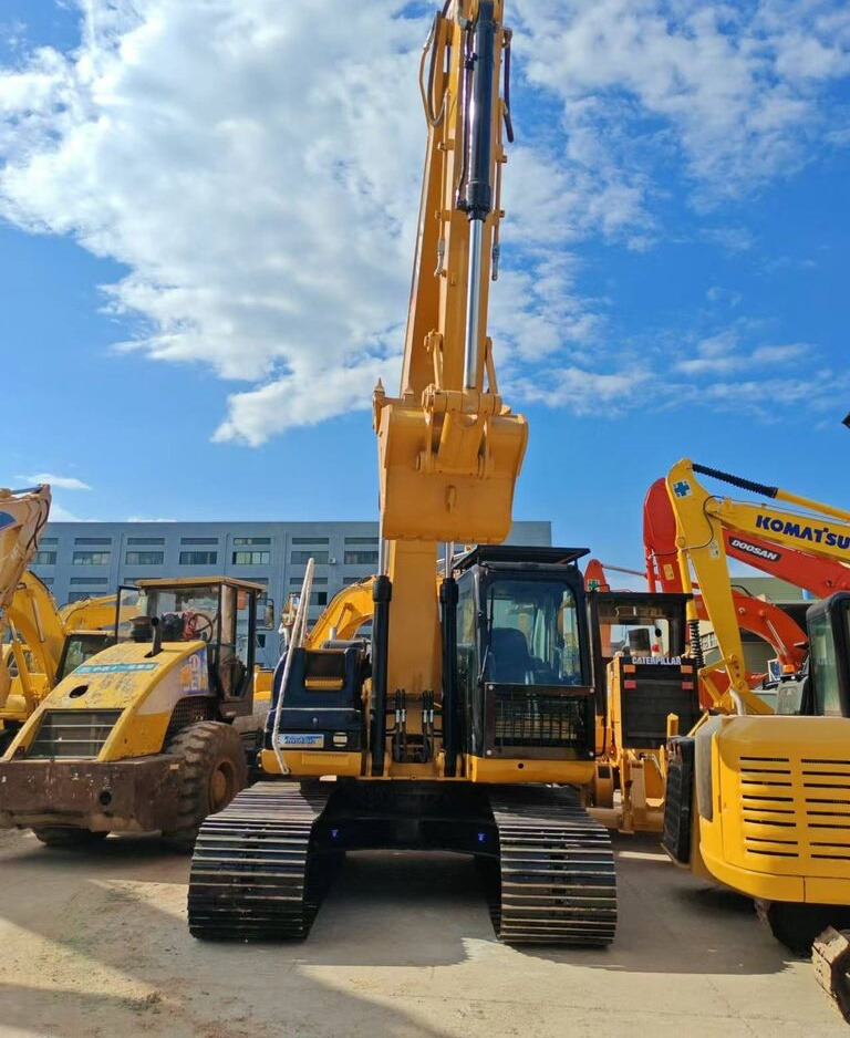 Caterpillar 330BL - حفار زاحف: صورة 2 Caterpillar 330BL - حفار زاحف: صورة 2