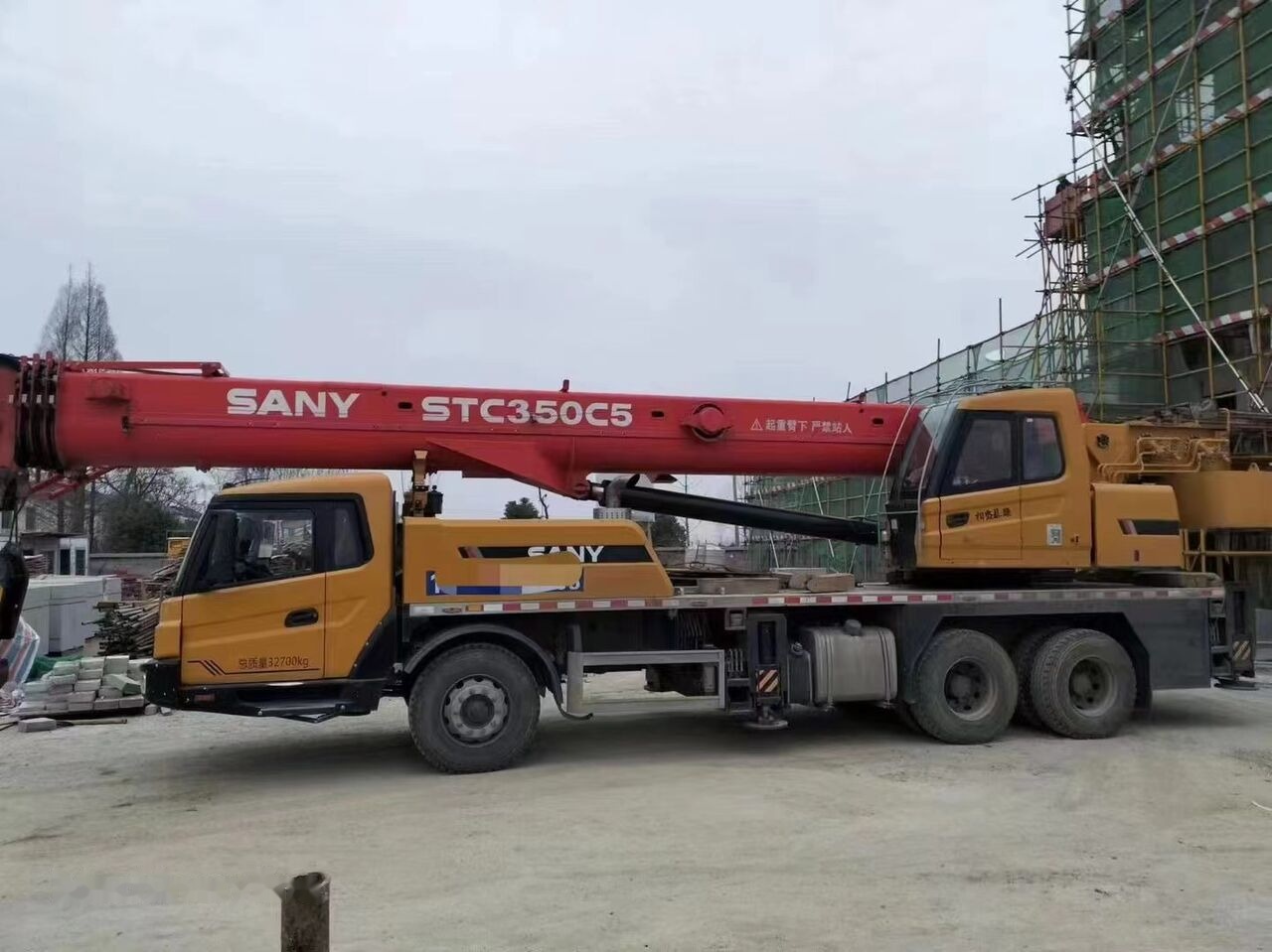 Sany STC350S STC250S STC250H 35T 35ton - موبايل كرين: صورة 1 Sany STC350S STC250S STC250H 35T 35ton - موبايل كرين: صورة 1