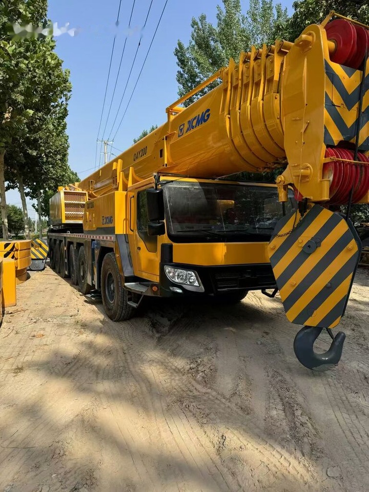XCMG QAY200 200ton 260 80 90 100 110 - موبايل كرين: صورة 3 XCMG QAY200 200ton 260 80 90 100 110 - موبايل كرين: صورة 3