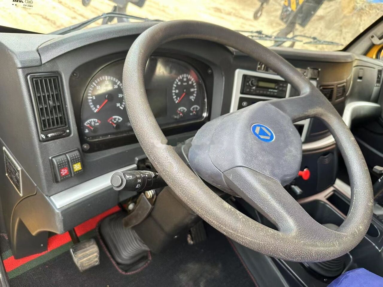 XCMG QY30K QY30KC - موبايل كرين: صورة 4 XCMG QY30K QY30KC - موبايل كرين: صورة 4