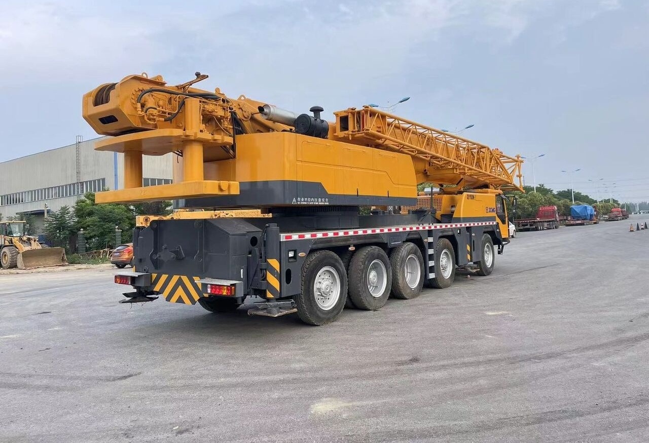 XCMG QY90K QY30K QY50K QY70K QAY200 truck crane - موبايل كرين: صورة 3 XCMG QY90K QY30K QY50K QY70K QAY200 truck crane - موبايل كرين: صورة 3