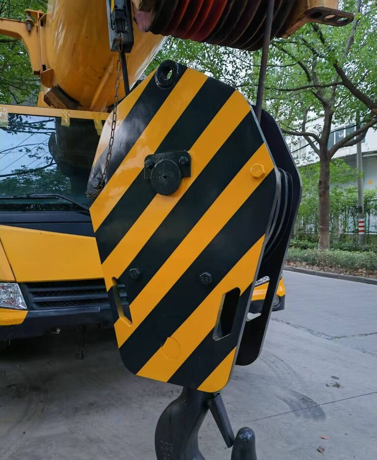 XCMG XCT130 - موبايل كرين: صورة 2 XCMG XCT130 - موبايل كرين: صورة 2
