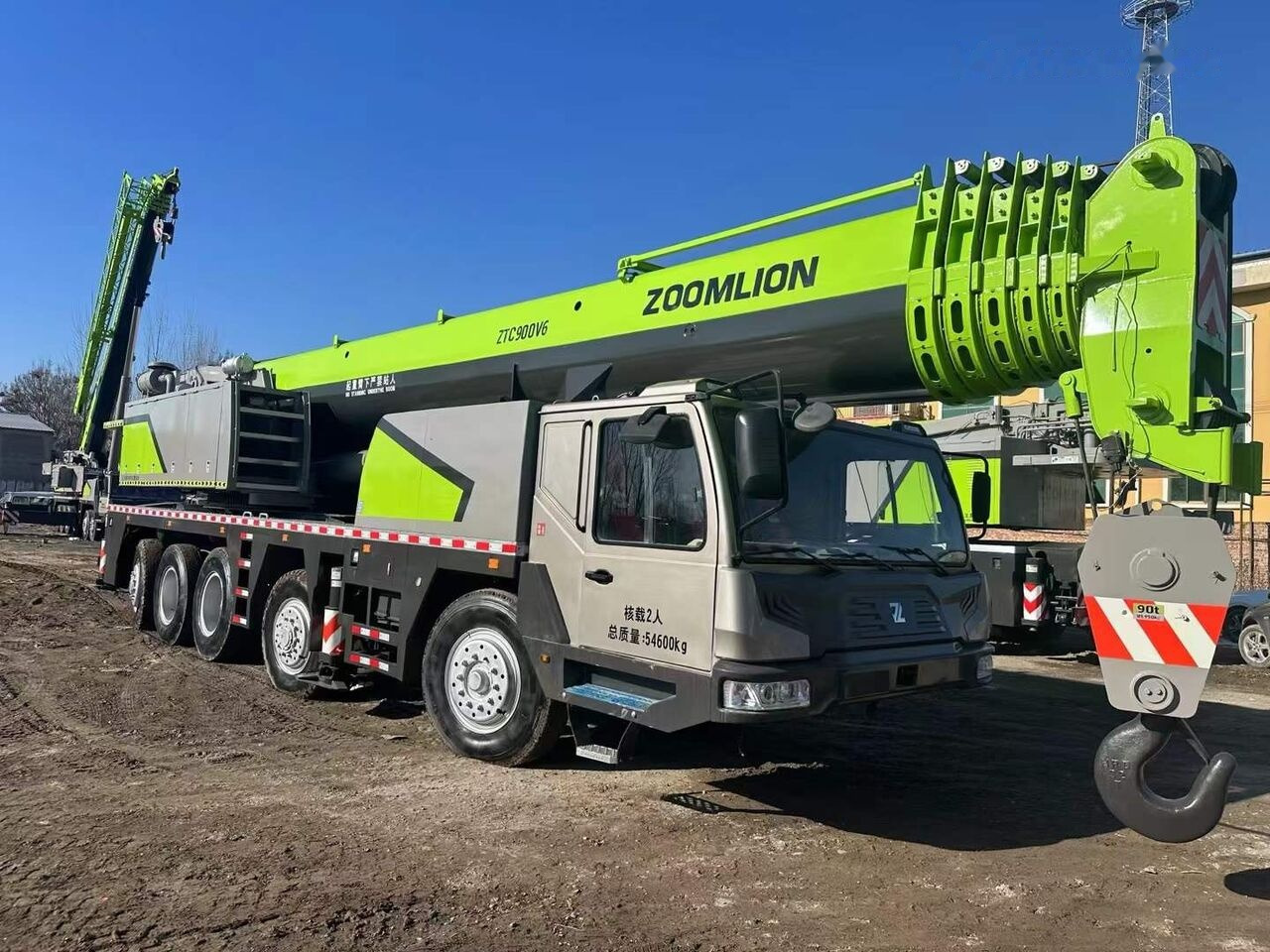 Zoomlion ZTC900V 90T 90ton 80ton 100ton - موبايل كرين: صورة 4 Zoomlion ZTC900V 90T 90ton 80ton 100ton - موبايل كرين: صورة 4