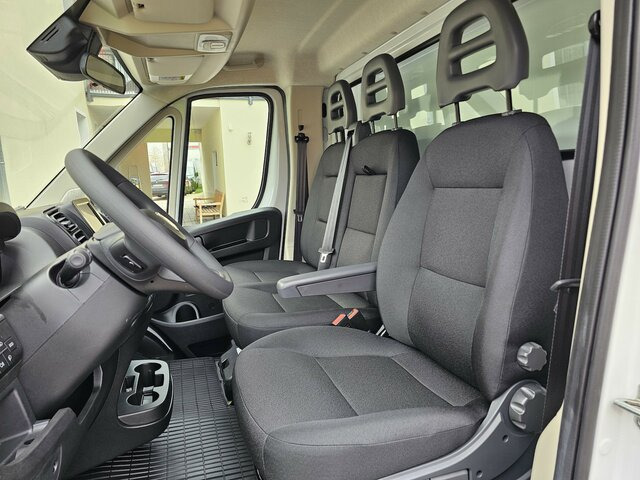 FIAT Ducato MAXI 35 180 Koffer LBW AHK Seitentüre - شاحنة بصندوق مغلق: صورة 2 FIAT Ducato MAXI 35 180 Koffer LBW AHK Seitentüre - شاحنة بصندوق مغلق: صورة 2
