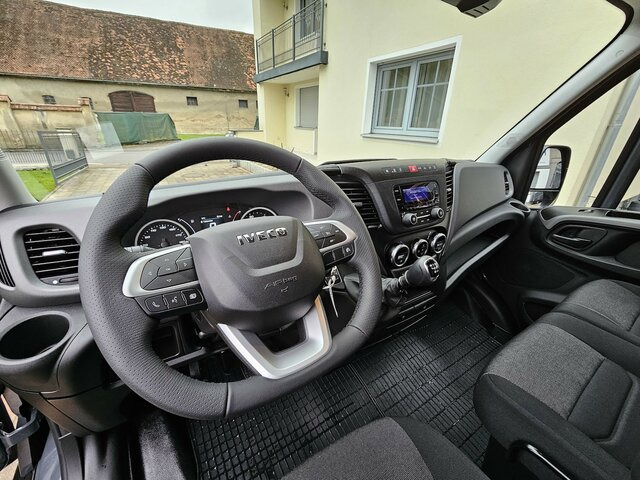 IVECO Daily 35S18H V 12m³ L2H2 3,5t AHK Klima 270° - فان: صورة 4 IVECO Daily 35S18H V 12m³ L2H2 3,5t AHK Klima 270° - فان: صورة 4