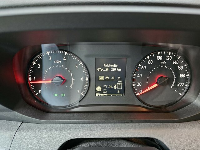 RENAULT Master L2H2 170 Neues Modell 10'' Navi Kamera - فان: صورة 5 RENAULT Master L2H2 170 Neues Modell 10'' Navi Kamera - فان: صورة 5