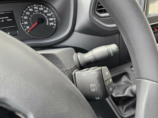 RENAULT Master L3H2 dci 150 3,5t PRO+ Navi PDC - فان: صورة 5 RENAULT Master L3H2 dci 150 3,5t PRO+ Navi PDC - فان: صورة 5
