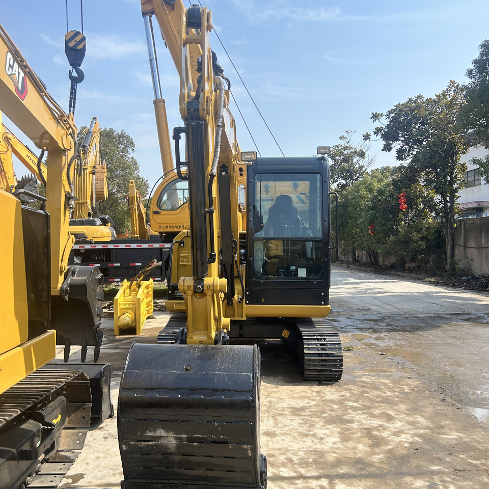 CAT 305.5E2 Excavator - حفار زاحف: صورة 5 CAT 305.5E2 Excavator - حفار زاحف: صورة 5