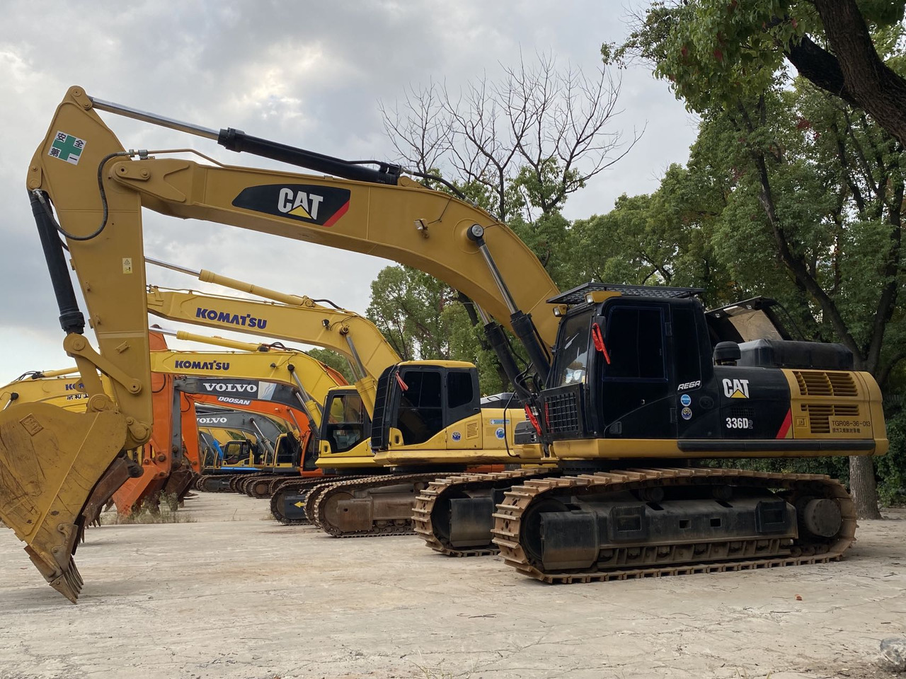 CAT 336D2 Excavator - حفّار: صورة 1 CAT 336D2 Excavator - حفّار: صورة 1