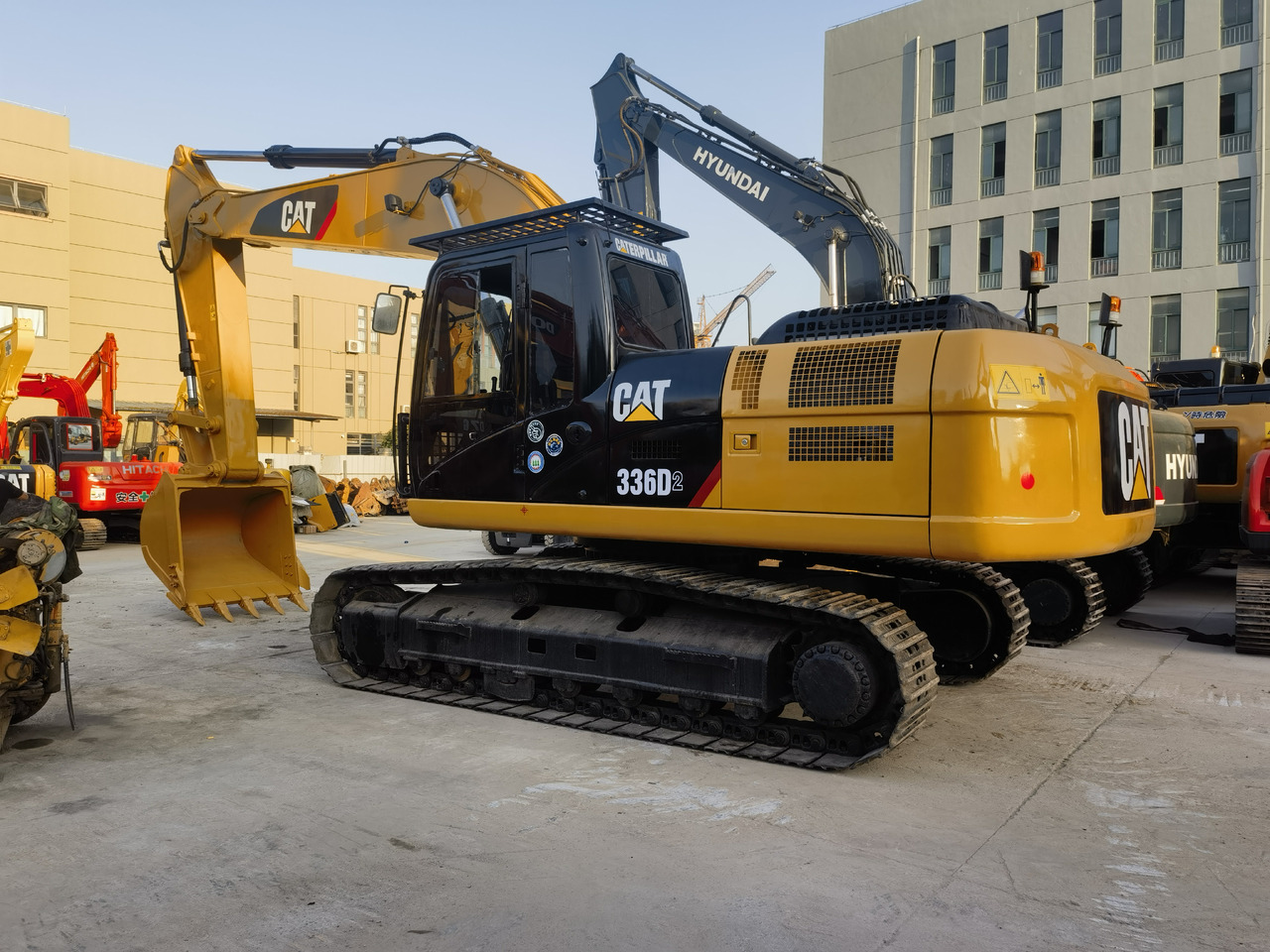 CAT 336D2 Excavator - حفّار: صورة 1 CAT 336D2 Excavator - حفّار: صورة 1