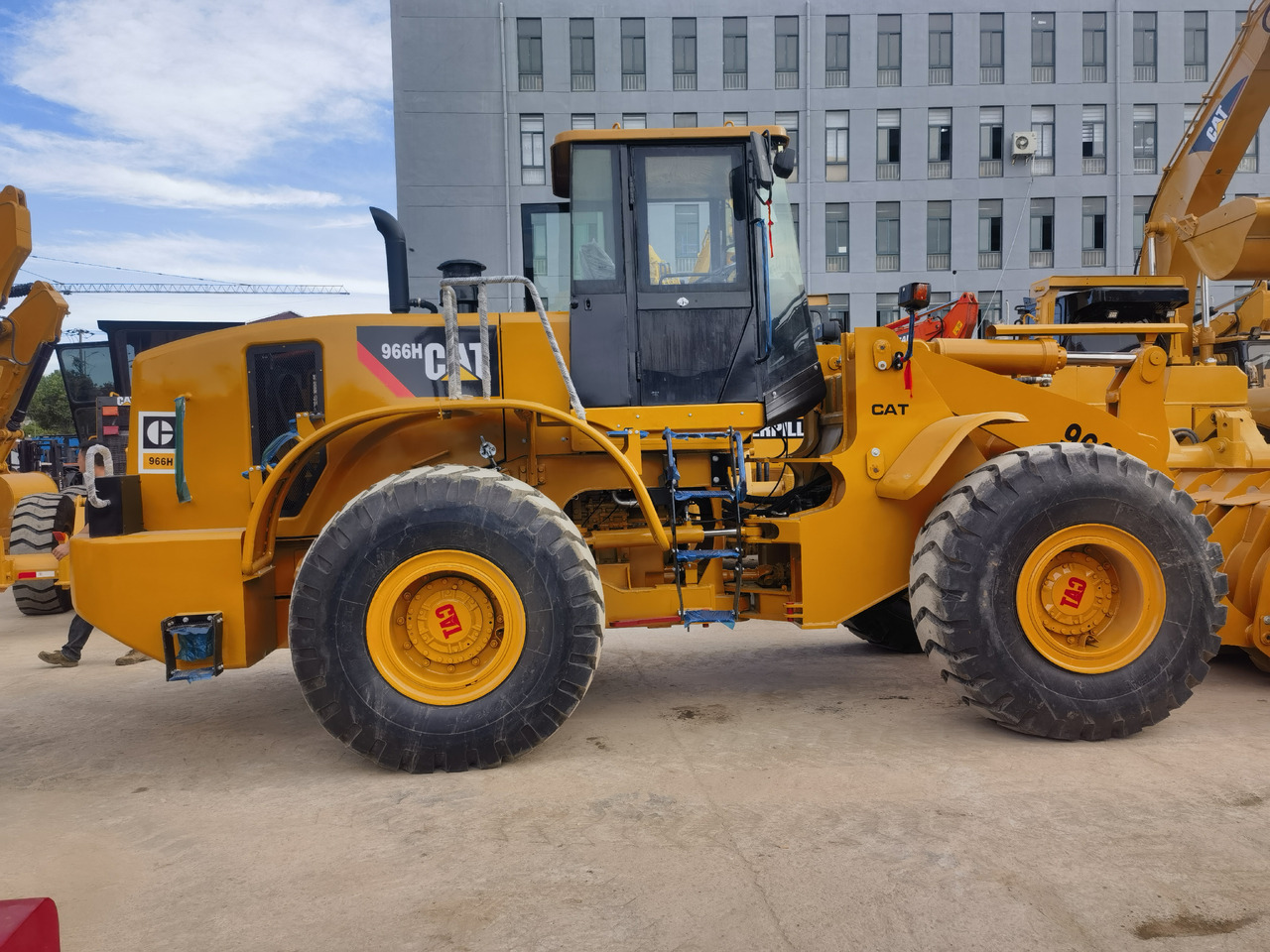 CAT 966H Wheel Loader - اللودر بعجل: صورة 3 CAT 966H Wheel Loader - اللودر بعجل: صورة 3