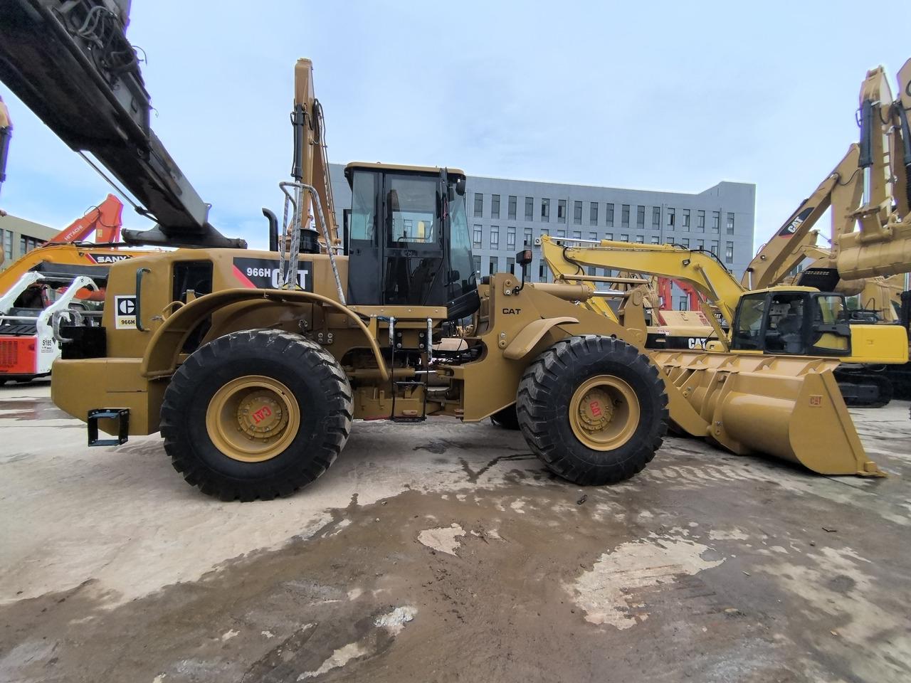 CAT 966H Wheel Loader - اللودر بعجل: صورة 2 CAT 966H Wheel Loader - اللودر بعجل: صورة 2