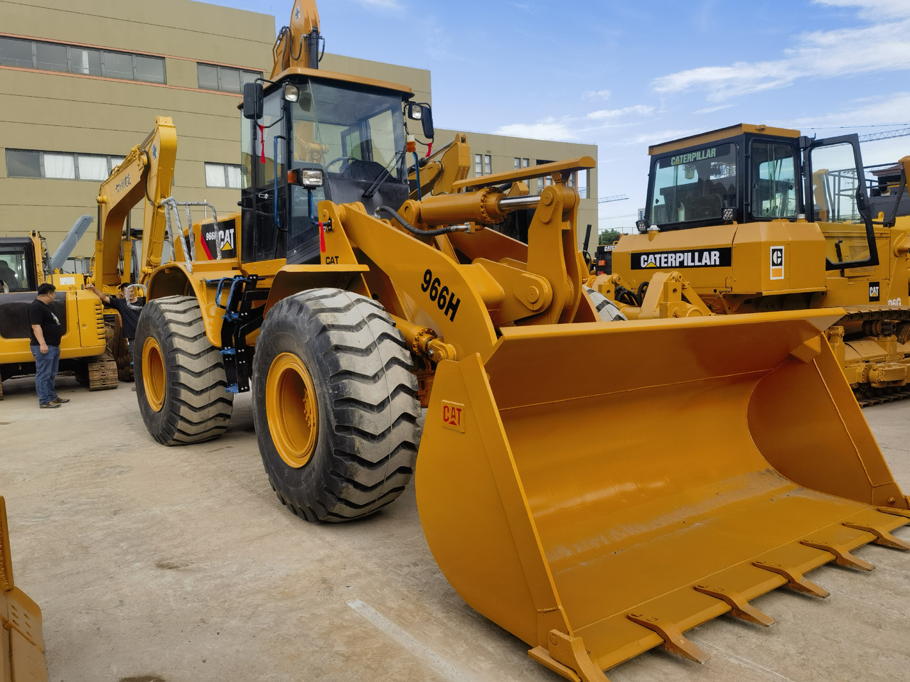 CAT 966H Wheel Loader - اللودر بعجل: صورة 4 CAT 966H Wheel Loader - اللودر بعجل: صورة 4