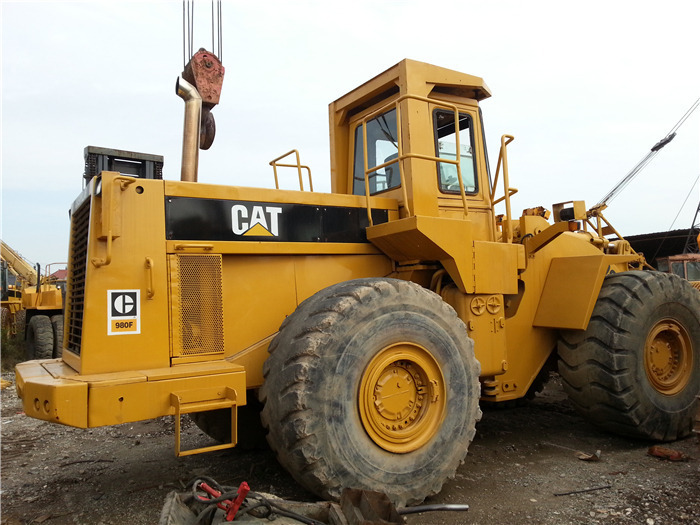 CAT 980F - اللودر بعجل: صورة 2 CAT 980F - اللودر بعجل: صورة 2