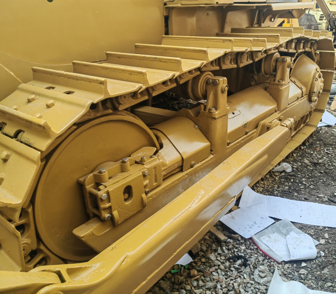 CAT D6G Bulldozer - بلدوزر: صورة 3 CAT D6G Bulldozer - بلدوزر: صورة 3