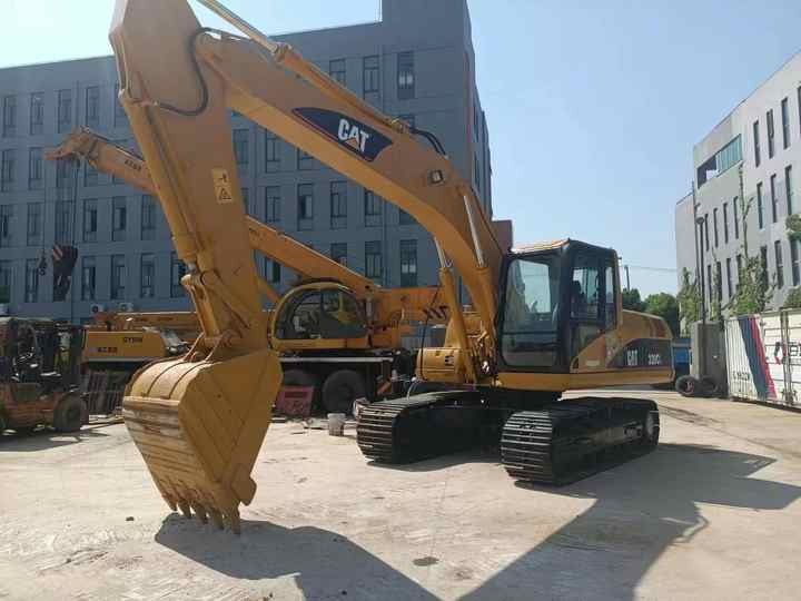 Caterpillar Used Cat320cl 320 330D Crawler Pump Hydraulic Excavator 20Ton Construction Digger for Sale - حفار زاحف: صورة 4 Caterpillar Used Cat320cl 320 330D Crawler Pump Hydraulic Excavator 20Ton Construction Digger for Sale - حفار زاحف: صورة 4