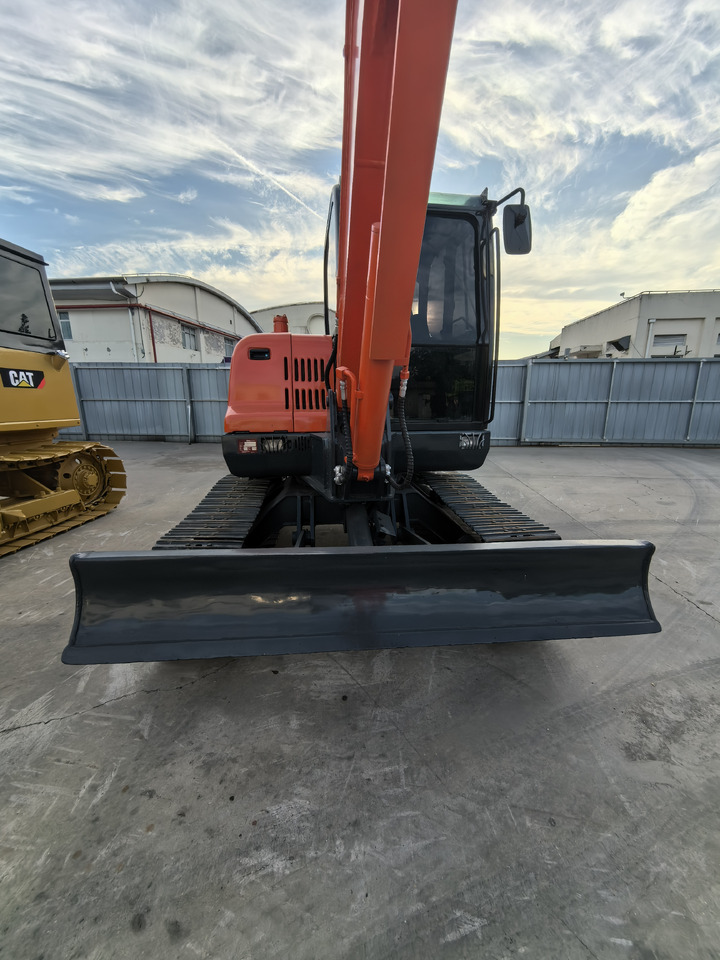 DOOSAN DX60 excavator - حفار صغير: صورة 5 DOOSAN DX60 excavator - حفار صغير: صورة 5