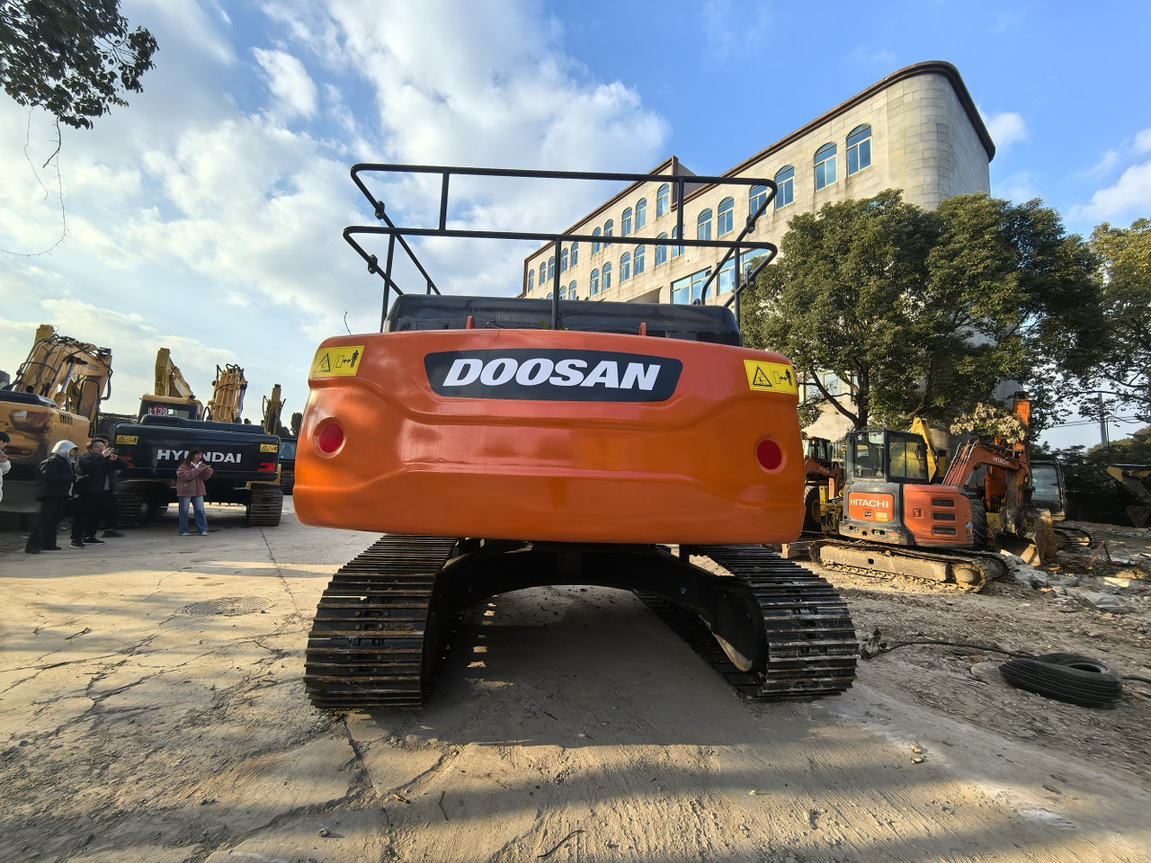 Doosan DX300LC Crawler Excavator - حفار زاحف: صورة 5 Doosan DX300LC Crawler Excavator - حفار زاحف: صورة 5