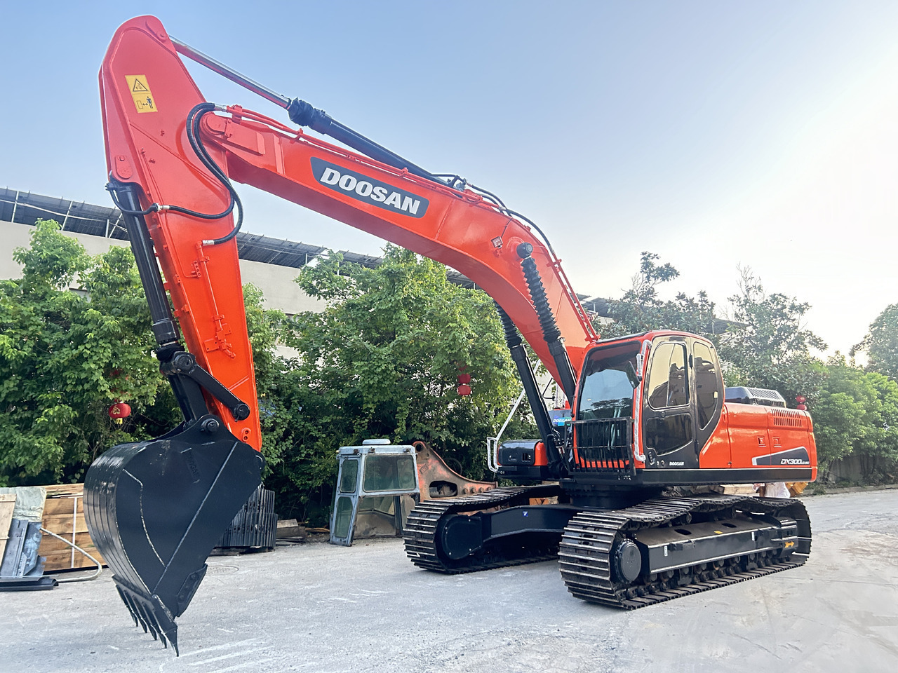 Doosan DX300LC Crawler Excavator - حفار زاحف: صورة 4 Doosan DX300LC Crawler Excavator - حفار زاحف: صورة 4