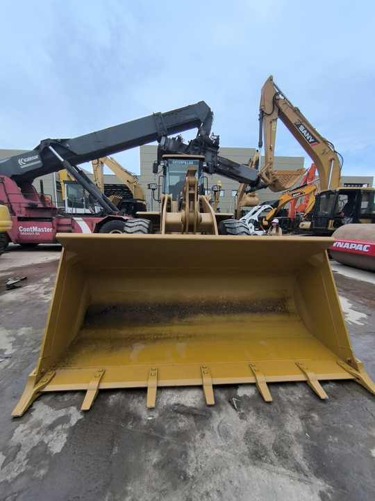 اللودر بعجل Good Condition High Performance Used Caterpillar Wheel Loader 966h for sale in shanghai yard: صورة 6
