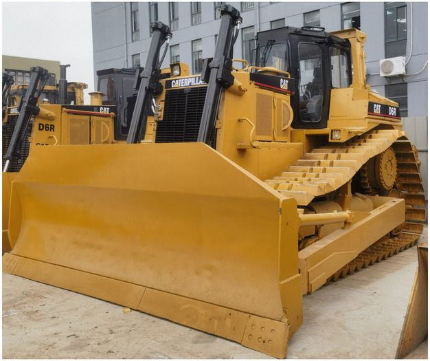 Good Price Cheap used caterpillar cat D6R bulldozer used bulldozers cat - بلدوزر: صورة 1 Good Price Cheap used caterpillar cat D6R bulldozer used bulldozers cat - بلدوزر: صورة 1