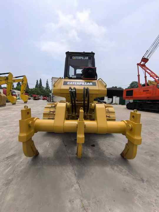 High Efficiency d6h d7h Used Caterpillar Bulldozer d7g used caterpillar bulldozer in shanghai - بلدوزر: صورة 3 High Efficiency d6h d7h Used Caterpillar Bulldozer d7g used caterpillar bulldozer in shanghai - بلدوزر: صورة 3