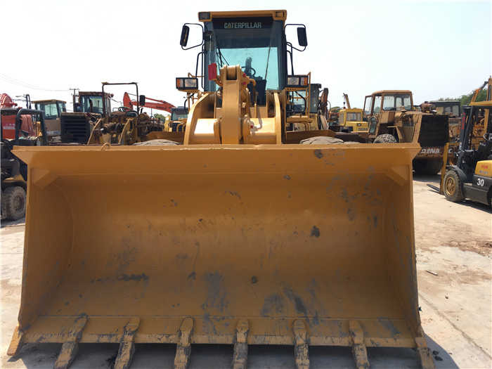 High quality and low working hours in stock used CAT 950G wheel loader used cat 950g wheel loader on stock - بلدوزر: صورة 4 High quality and low working hours in stock used CAT 950G wheel loader used cat 950g wheel loader on stock - بلدوزر: صورة 4