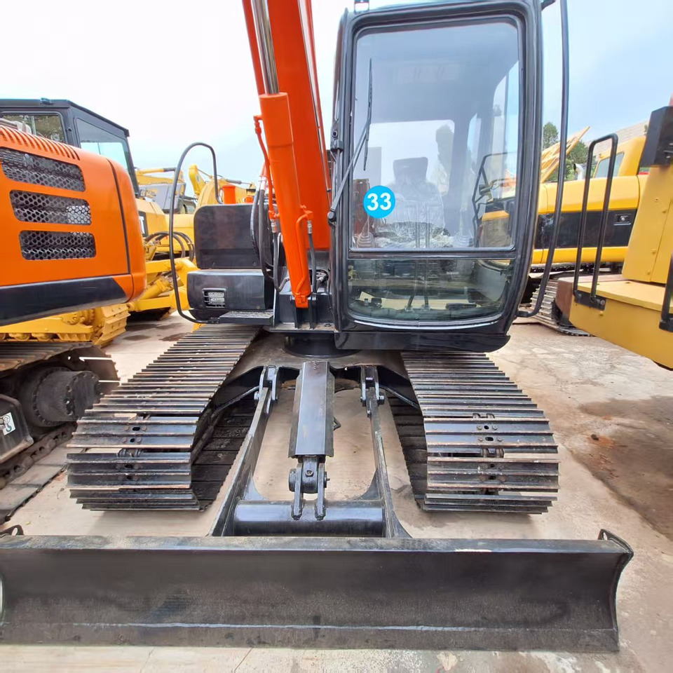 Hitachi EX60 Excavator - حفار زاحف: صورة 4 Hitachi EX60 Excavator - حفار زاحف: صورة 4
