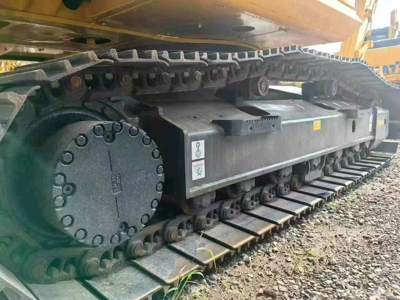 Komatsu PC200-7 excavator - حفار زاحف: صورة 4 Komatsu PC200-7 excavator - حفار زاحف: صورة 4