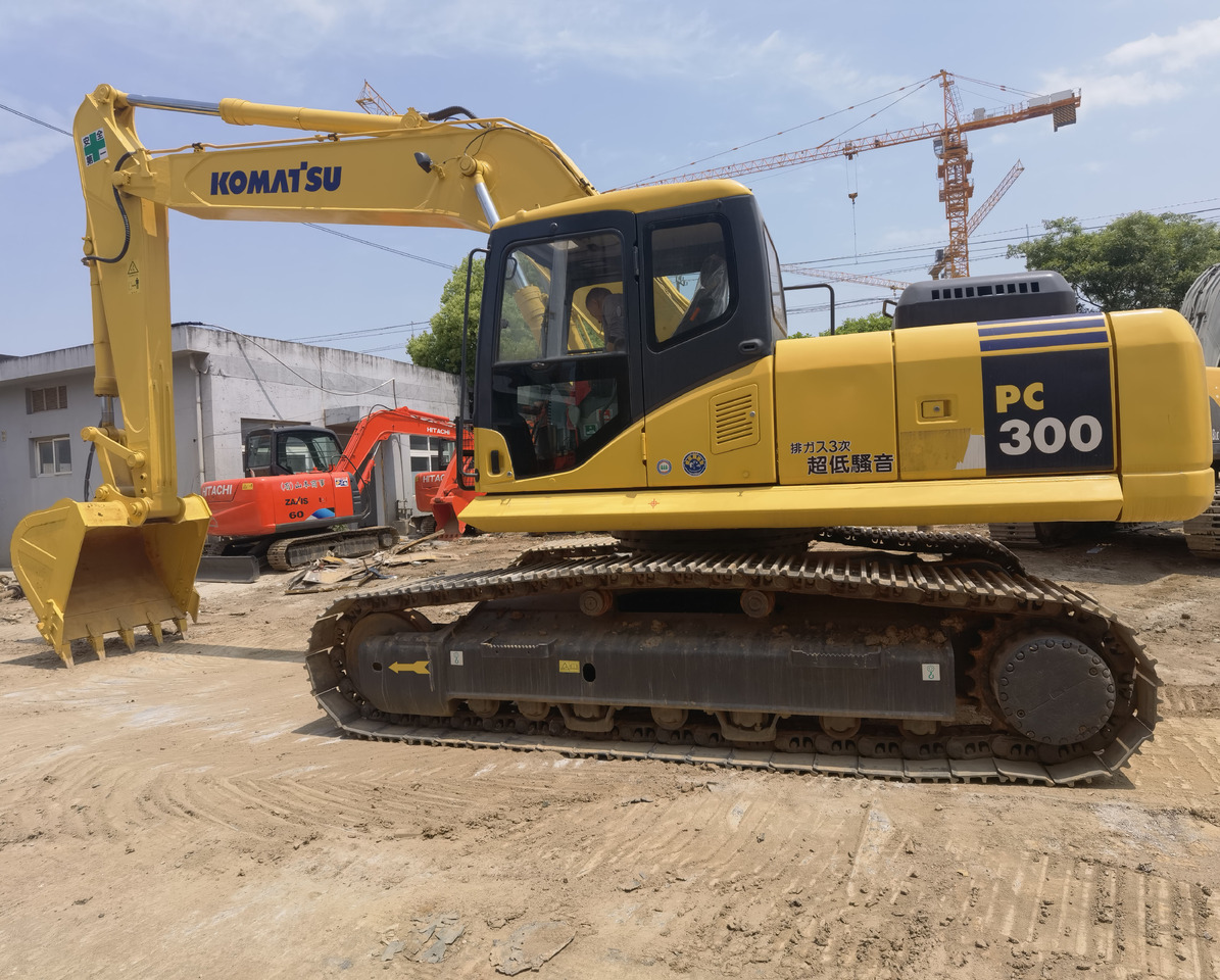 Komatsu PC350-7 excavator - حفار زاحف: صورة 2 Komatsu PC350-7 excavator - حفار زاحف: صورة 2