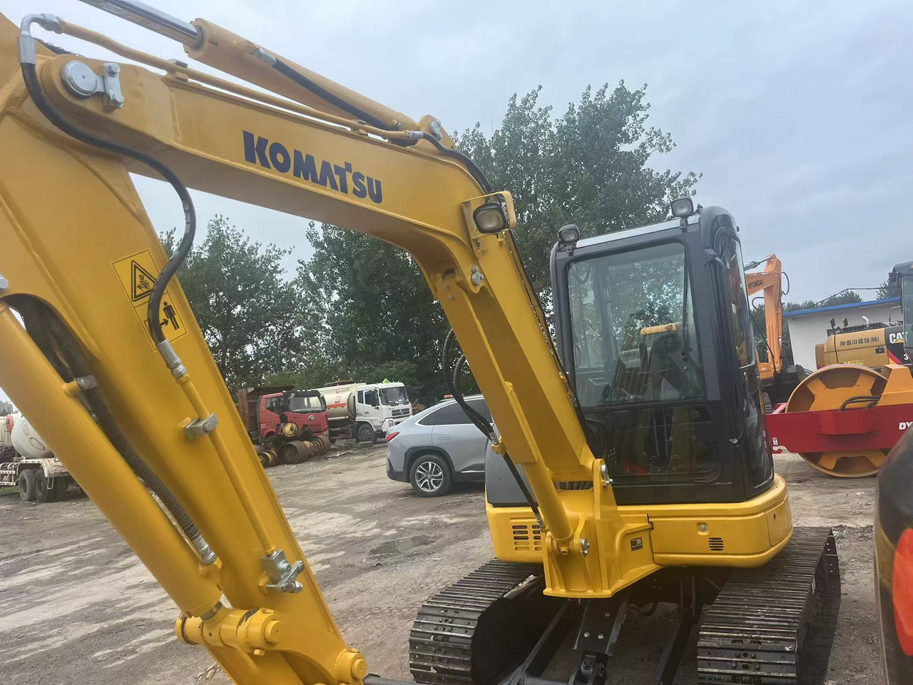 Komatsu PC55MR - حفار صغير: صورة 5 Komatsu PC55MR - حفار صغير: صورة 5
