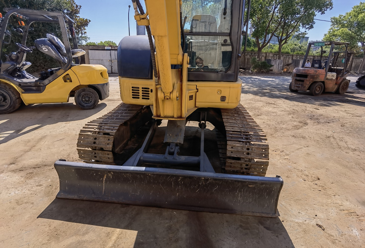 Komatsu  PC55MR - حفار صغير: صورة 1 Komatsu  PC55MR - حفار صغير: صورة 1