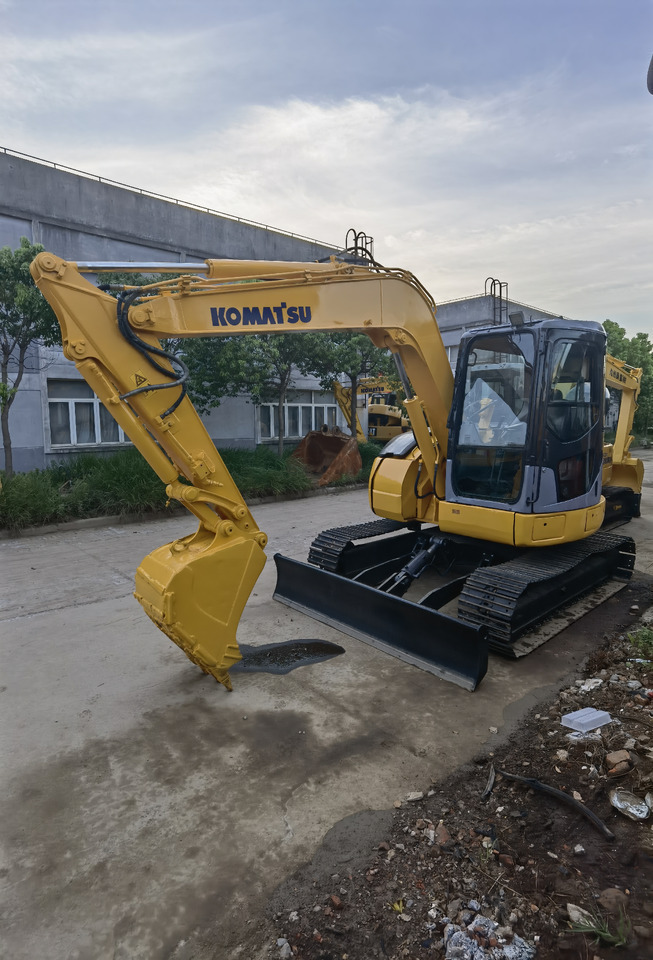 Komatsu pc78 Excavator - حفار زاحف: صورة 3 Komatsu pc78 Excavator - حفار زاحف: صورة 3