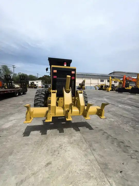 Original Cat Motor Grader 140k used CAT Grader 140h with good working for sale - ماكينة تسوية: صورة 3 Original Cat Motor Grader 140k used CAT Grader 140h with good working for sale - ماكينة تسوية: صورة 3