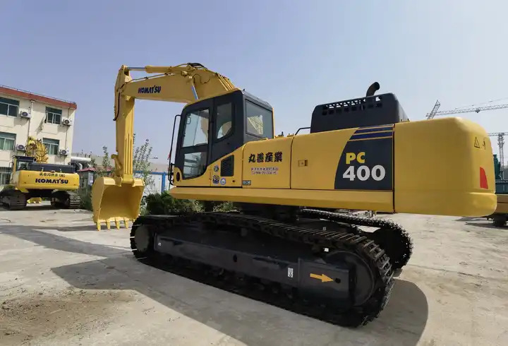 Used Komatsu PC400-8 Excavator from Japan 40TON Crawler Excavator with Core Components-Engine Pump Motor Price - حفار زاحف: صورة 3 Used Komatsu PC400-8 Excavator from Japan 40TON Crawler Excavator with Core Components-Engine Pump Motor Price - حفار زاحف: صورة 3