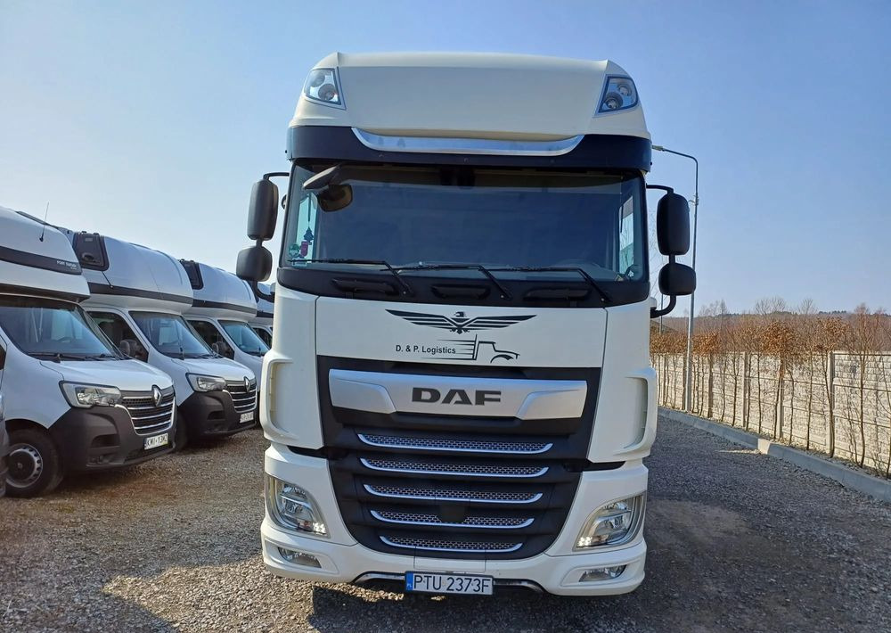 DAF XF 480 SUPER SPACE CAB / ZESTAW TANDEM PRZEJAZDOWY 120m3 - شاحنة ذات ستائر جانبية: صورة 5 DAF XF 480 SUPER SPACE CAB / ZESTAW TANDEM PRZEJAZDOWY 120m3 - شاحنة ذات ستائر جانبية: صورة 5