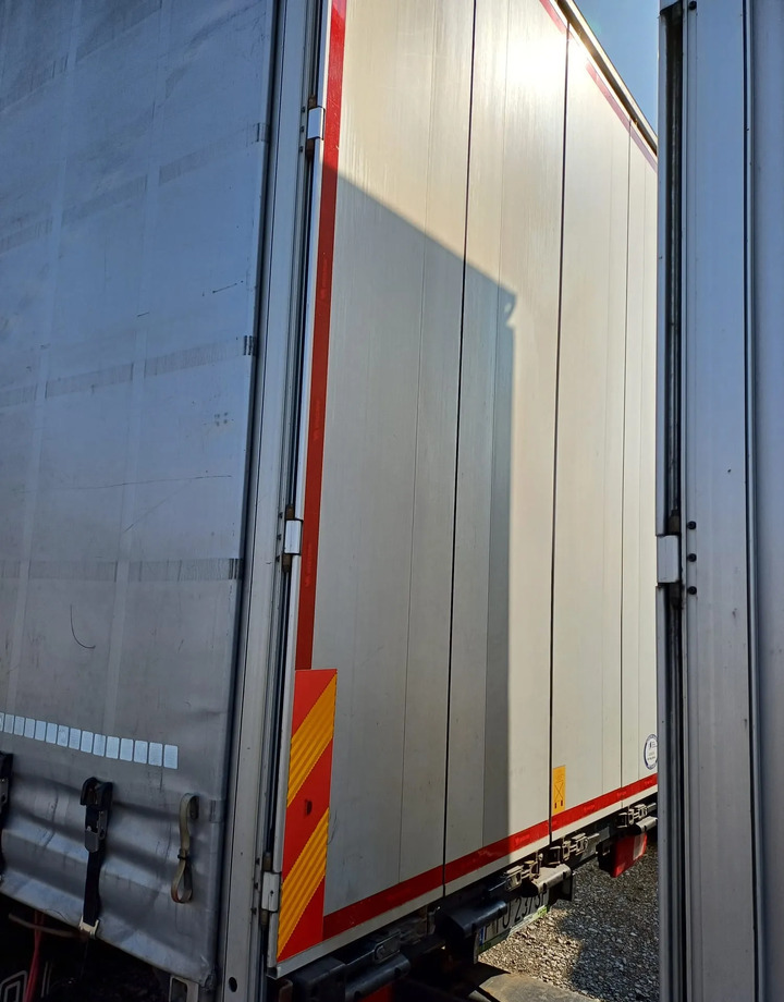 شاحنة ذات ستائر جانبية DAF XF 480 SUPER SPACE CAB / ZESTAW TANDEM PRZEJAZDOWY 120m3: صورة 9