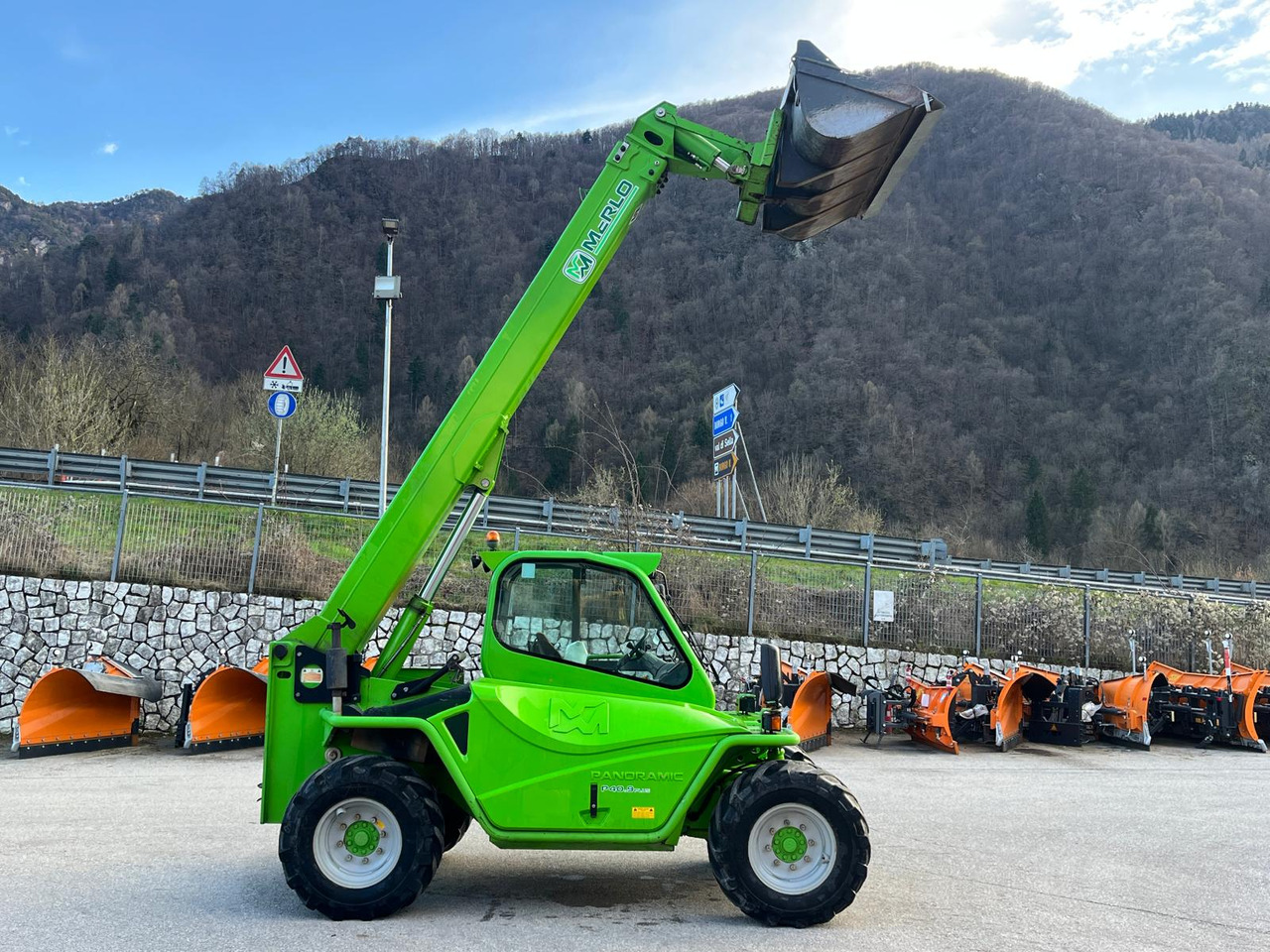 MERLO PANORAMIC 40.9 PLUS - آلة رفع ونقل تلسكوبية: صورة 5 MERLO PANORAMIC 40.9 PLUS - آلة رفع ونقل تلسكوبية: صورة 5