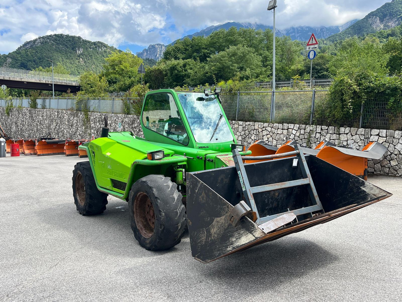 MERLO TELESCOPICO MERLO P 30.9 KT - آلة رفع ونقل تلسكوبية: صورة 3 MERLO TELESCOPICO MERLO P 30.9 KT - آلة رفع ونقل تلسكوبية: صورة 3