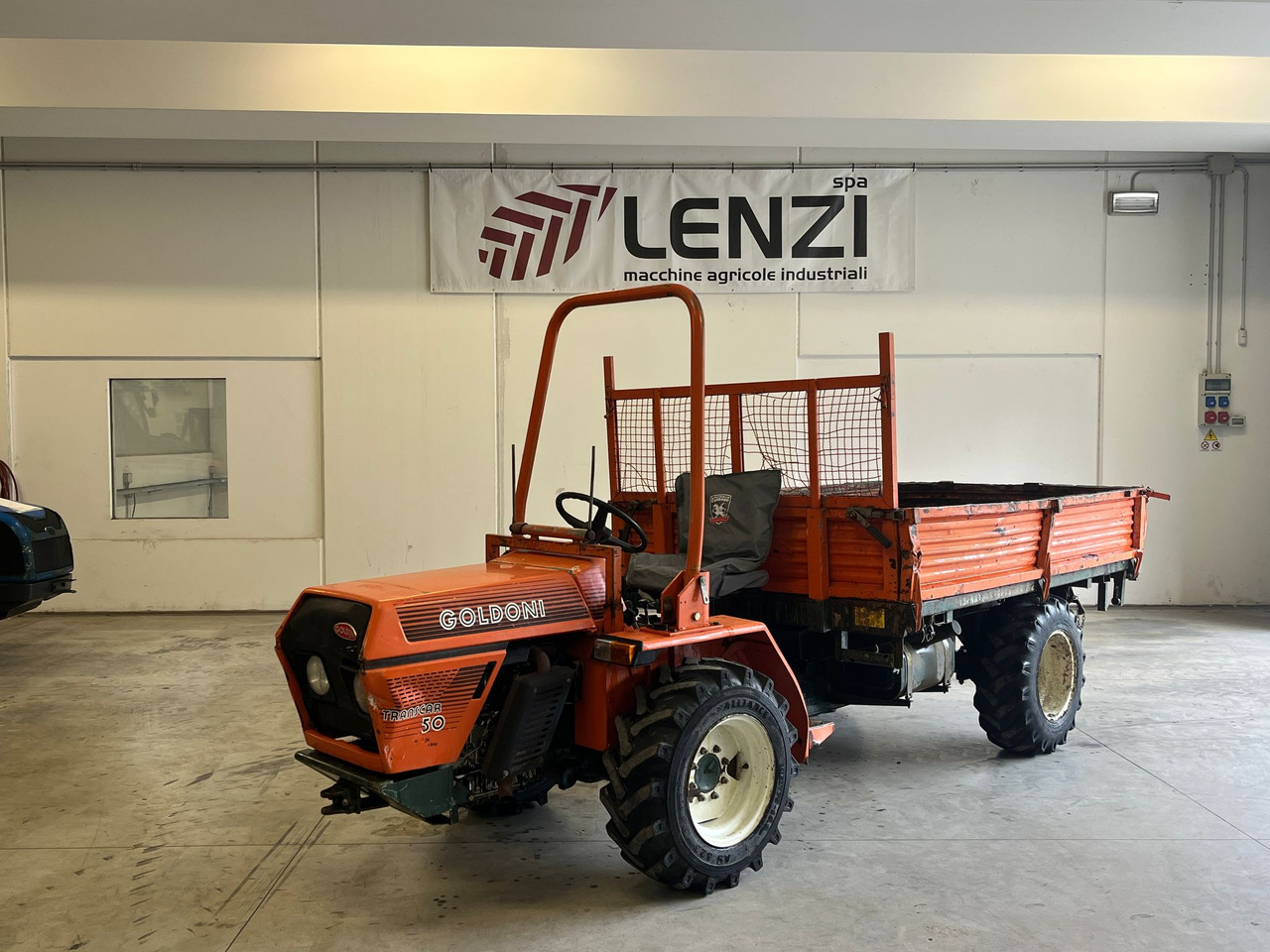 MOTOAGRICOLA GOLDONI TRANSACAR 50 - جرار: صورة 1 MOTOAGRICOLA GOLDONI TRANSACAR 50 - جرار: صورة 1