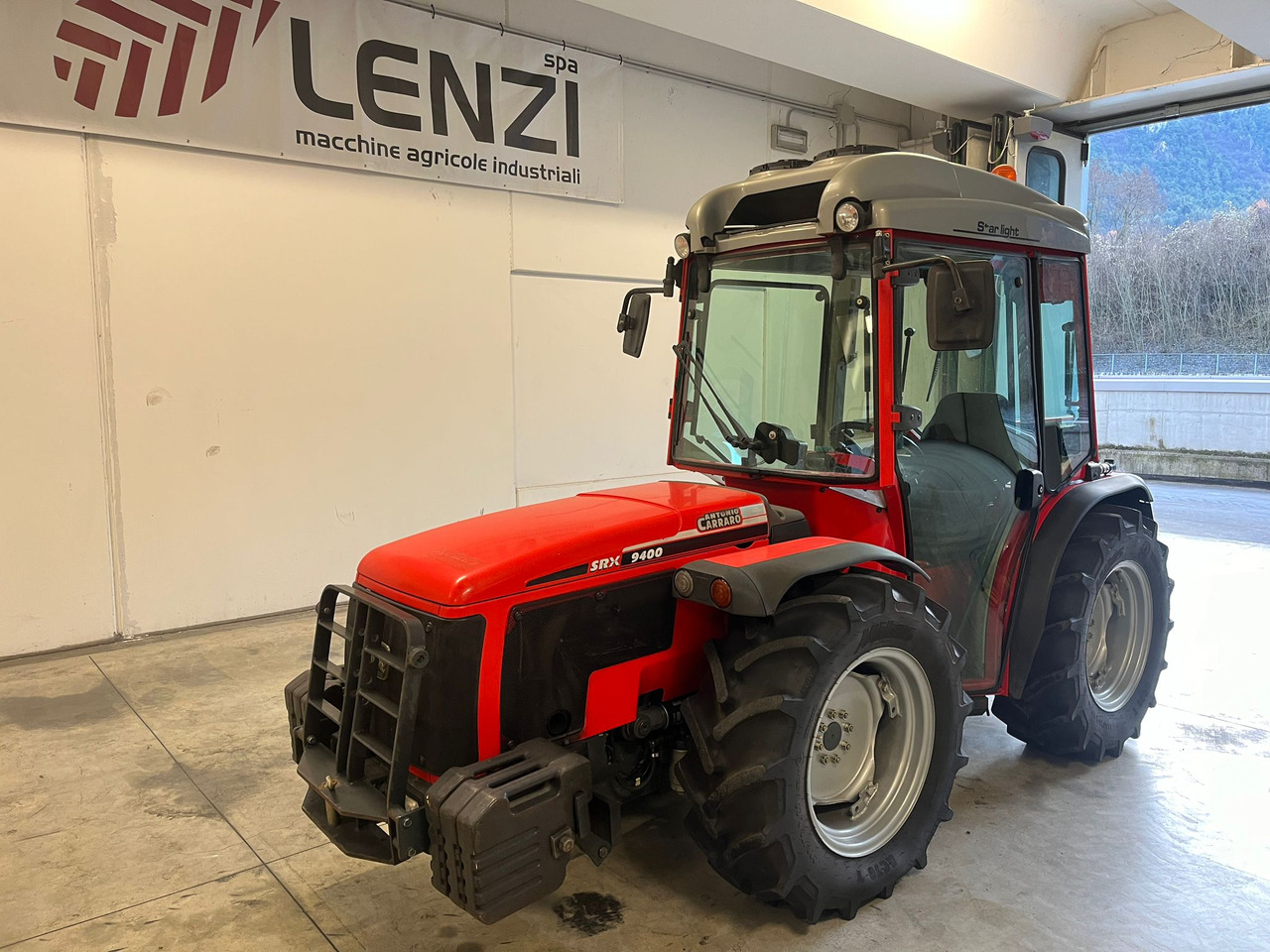 TRATTORE ANTONIO CARRARO SRX 9400 - جرار: صورة 2 TRATTORE ANTONIO CARRARO SRX 9400 - جرار: صورة 2