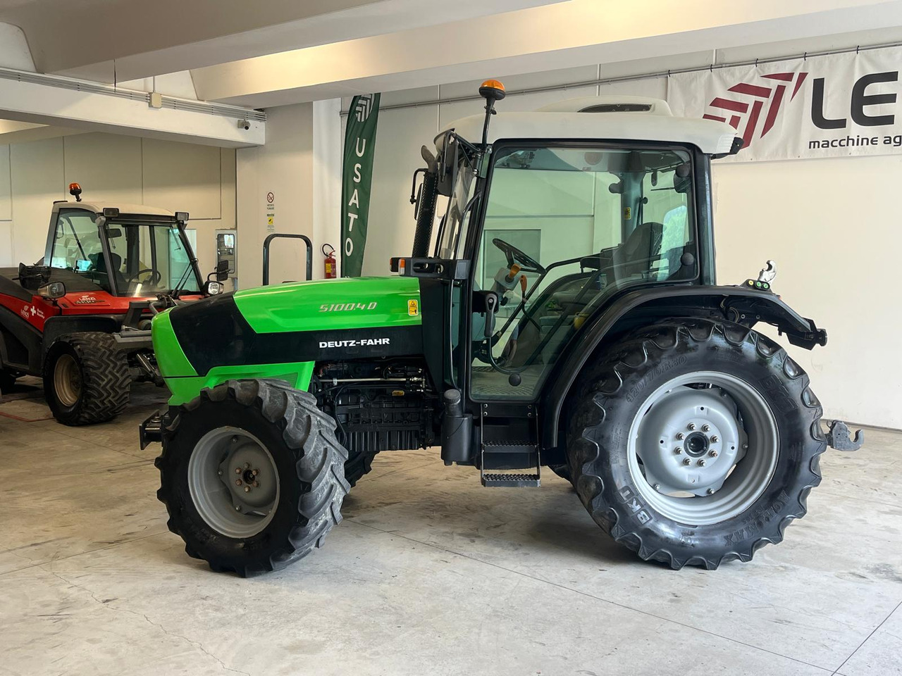TRATTORE DEUTZ-FAHR 5100.4 D - جرار: صورة 5 TRATTORE DEUTZ-FAHR 5100.4 D - جرار: صورة 5