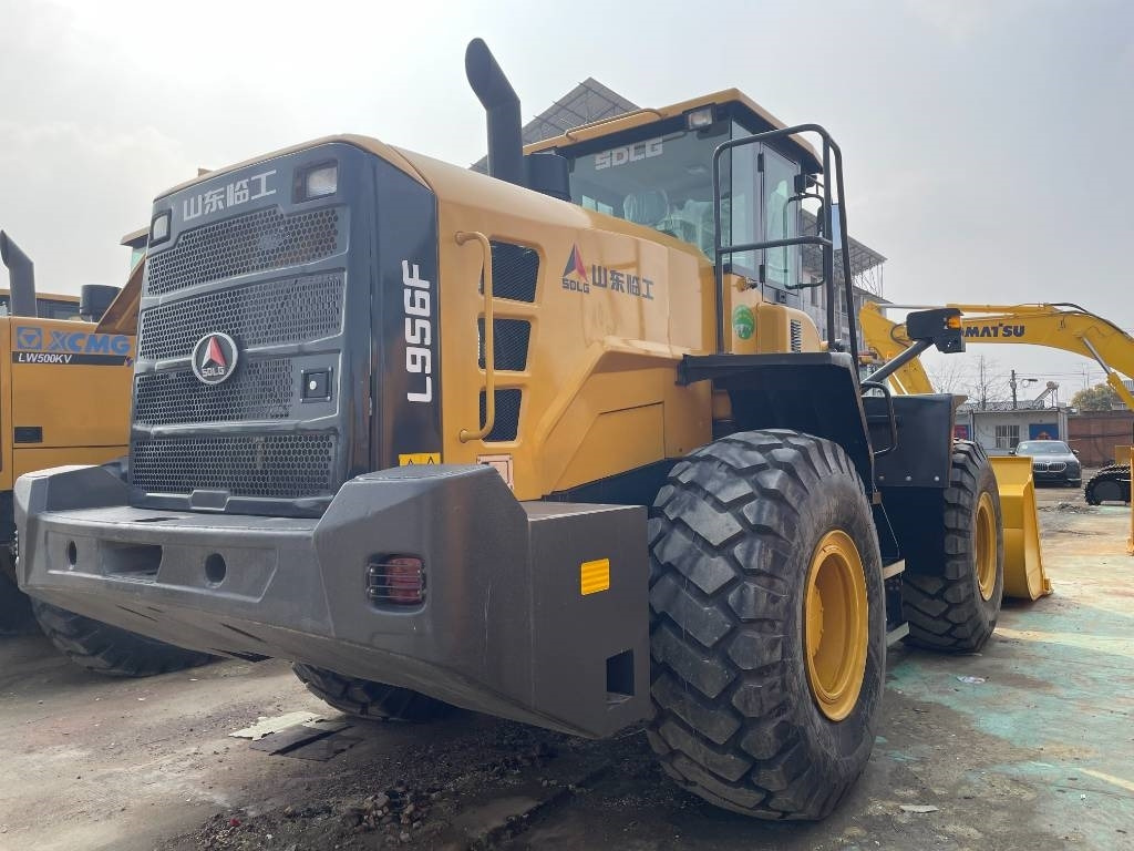 临工 956 - اللودر بعجل: صورة 3 临工 956 - اللودر بعجل: صورة 3